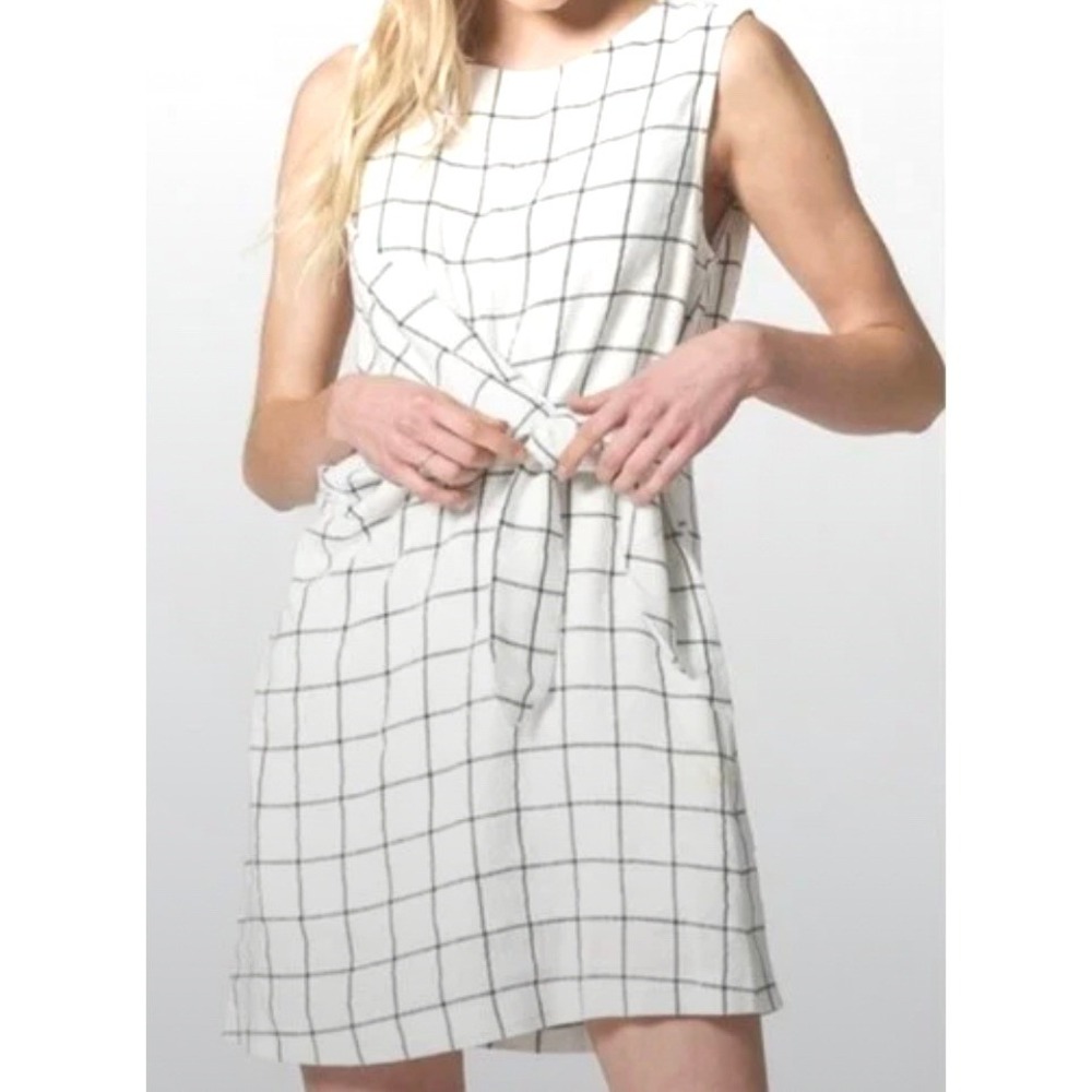 Fate Karla Linen Blend Black & White Grid Print Sleeveless Tie-Front Dress SZ L‎